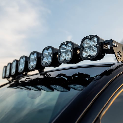 Baja Designs: 8 XL Linkable listwa LED Toyota Tacoma 2005-2023  – zestaw nad przednią szybę (wiązka z przełącznikiem)